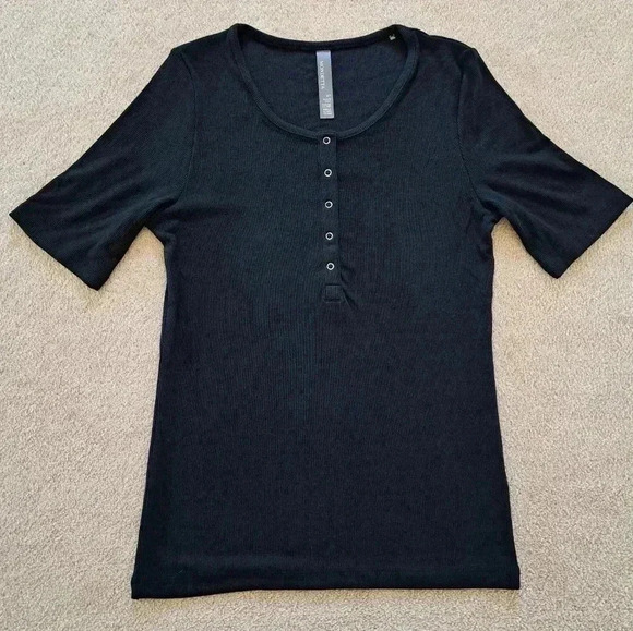 Mondetta Ribbed Short Sleeved Henley Small Scoop Neck Top Womens Black Tee - Picture 10 of 12